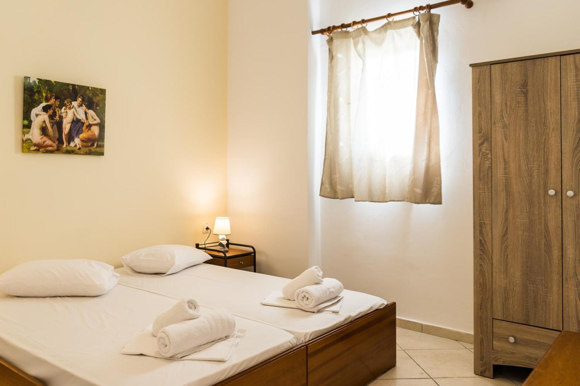 Laganas Strip Mall Apartments Εξωτερικό φωτογραφία